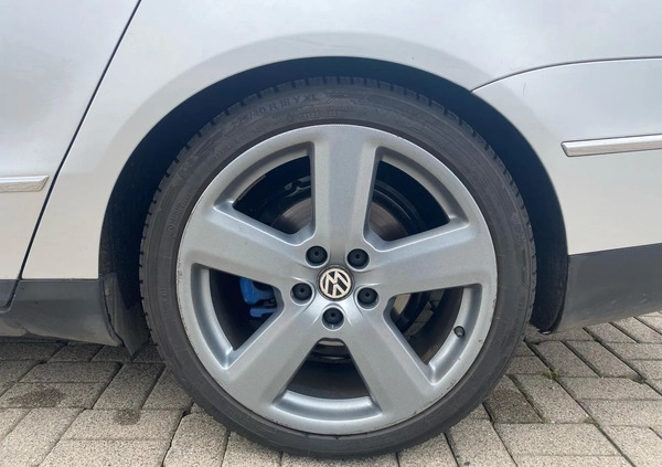 Volkswagen Passat cena 14800 przebieg: 445046, rok produkcji 2006 z Iwonicz-Zdrój małe 29